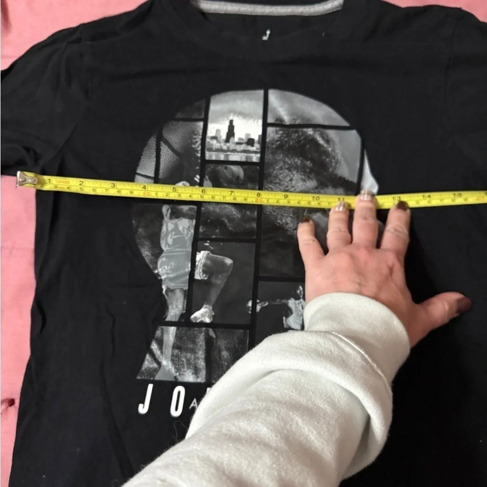 Air Jordan Black and White Graphic Men's Short Sleeved T-shirt with Jordans face